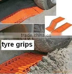 Traction Tracks Car Escaper Snow Mat thumbnail-4