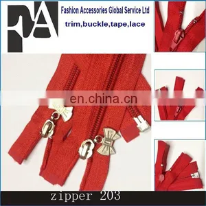 Fashionable Red Nylon Zipper Design With Metal Bow Puller thumbnail-1