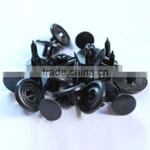 Universal Black/White Auto Fastener Plastic Clips Wide Range Plastic Clips for Car Universal Car Clips thumbnail-4