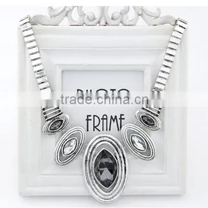 Hot!china Wholesale Fashion American and European Popular Exquisite Noble Crystal Silver Alloy Oval Charm Statement Necklace thumbnail-5