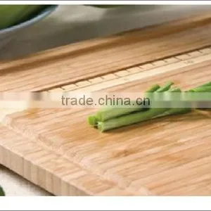 Bamboo Pizza Cutting Board thumbnail-4
