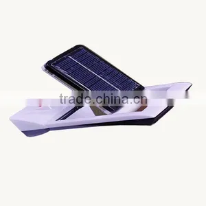 Superbright Solar Rechargeable Led Emergency Light thumbnail-1