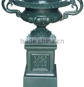 Flower Pots and Planters thumbnail-2