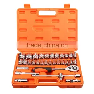 32pcs Socket Set, Ratchet Wrench Set 1/4" CRV thumbnail-1