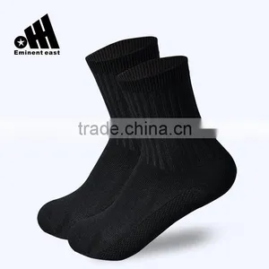 Customized Seamless Cotton White School Socks thumbnail-3