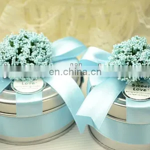 Fancy Flower Metal Wedding Candy Box thumbnail-1