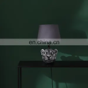 Cheetah Head Animal Statue Funny Small Decoration Customised Office Retro Desk Lamps for Hotel Bedroom thumbnail-1