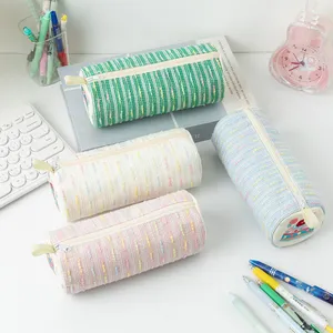 Wholesale Customized Zipper Strawberry Cake Pencil Case thumbnail-4