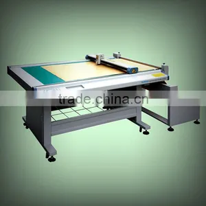 Garment Clothes Paper Pattern Cutting Plotter thumbnail-1