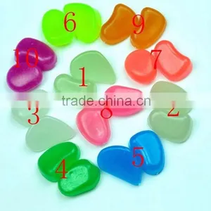 Glow in the Dark and Light Pebble Stone for Decoration thumbnail-1