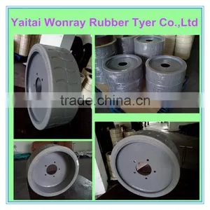 Electric Outdoor Small Hydraulic Scissor Lift Platform Tyre With Grey Rims 5 Holes thumbnail-1