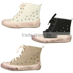 2ssg0534 Star Studs on Hi-top Lace up Snekers thumbnail-1