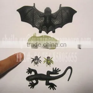Halloween Plastic Bat, Plastic Fly, Plastic Rat thumbnail-1