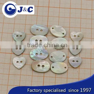 2015 Manufacture Different Shape Agoya Shell Buttons thumbnail-3