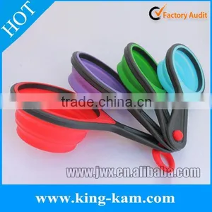Food Grade Silicone 8-piece Measuring Cup in Various Colors thumbnail-3
