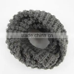 Stock Item Cheap Circle Scarf Gray Loop Scarf Knitted Round Neck Scarf thumbnail-2