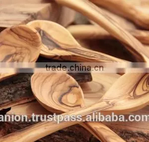 Olive Wood Carved Spoon thumbnail-5