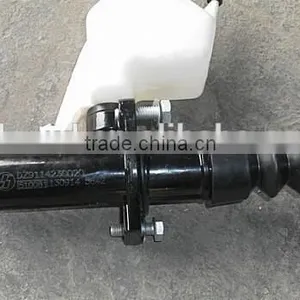 Shacman Clutch Parts DZ9114230020 Clutch Master Cylinder Truck Clutch Master Cylinder thumbnail-3