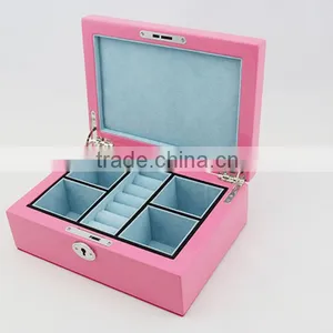Luxury Custom Wooden Pink Jewellry Storage Box With Key Lock thumbnail-2