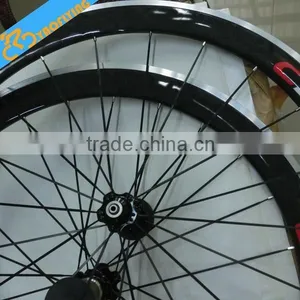 2016 Cheap Bike Wheels 700c Bike Carbon Wheels,50mm Clincher Carbon Road Wheels China thumbnail-3