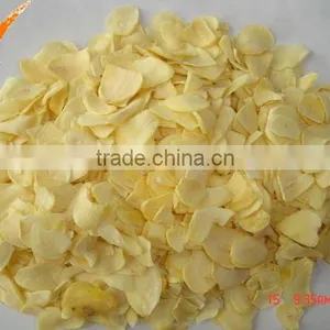 Dried Garlic Flakes thumbnail-1