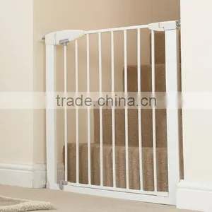 Custom Logo Wholesale Pet Gate Children Safety Door Gate to the Dogs thumbnail-2