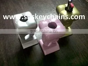 Handmade Wooden Tooth Shaped Pen Holder thumbnail-1