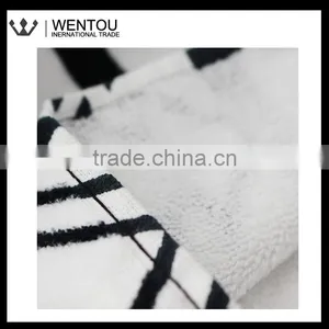Unique Geometric Pattern Cotton Bath Towel thumbnail-4