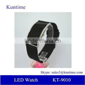Silicone LED Watch for Man Woman With Blue Led Lights, Colorful Silicone Strap, 12/24 Hours Mode thumbnail-1