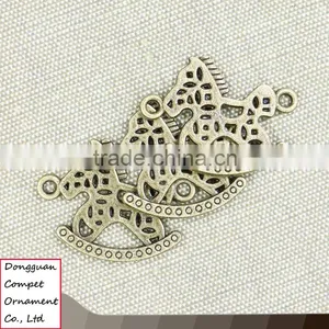 Wholesale Diy Jewelry Double Crane Hollow Out Rocking Horse Pendant thumbnail-3