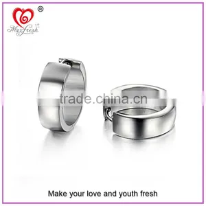 New Arrival 316L Titanium Steel Earring Jewelrys Simple Design Jewelry Silver Hoop Earring With Different Size Stainless Steel thumbnail-1