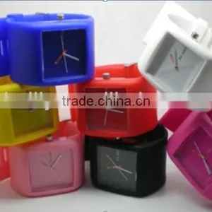 Fashion Sport Silicone Rubber Wide Bands Wrist Watch Customized Logo Printing thumbnail-1