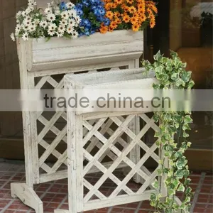 LEAFFY-Wooden Planter Rack thumbnail-1