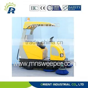 Color Can be Customzied Outdoor Use Riding Road Sweeper With Power Supply 36V thumbnail-6