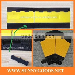 Heavy Duty Rubber Cable Protector 5 Channel thumbnail-3