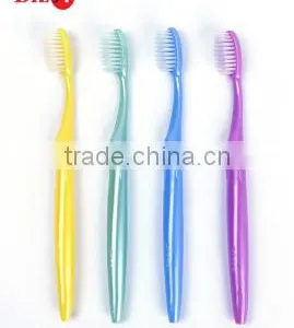 Vietnamese Wholesale High Quality Toothbrush thumbnail-1