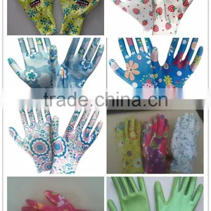 Women's Flower Nylon Nitrile Garden Glove thumbnail-1