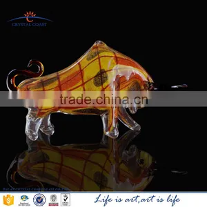 Bulk Decorative Modern Hand Made Life Size Glass Bull Statue Sculpture for Gift Sale thumbnail-1
