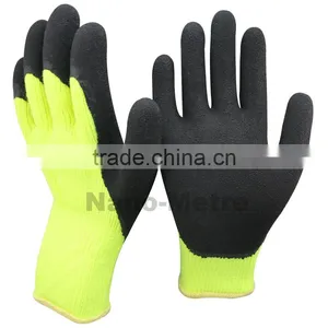 NMSAFETY 7 Gauge Hi-viz Yellow Acrylic Liner for Winter Use Dip With Black Latex Foam Latex Gloves Heat Resistant thumbnail-1