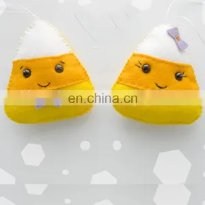 Happy Halloween Hanging Ghost Felt Halloween Decoration thumbnail-6