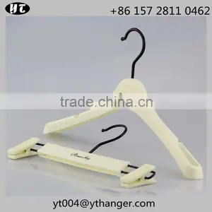 White Matched Set Hanger Plastic Hanger and Pants Hanger for Clothes thumbnail-4