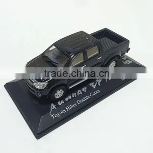 1:43 Pickup Model Car thumbnail-1