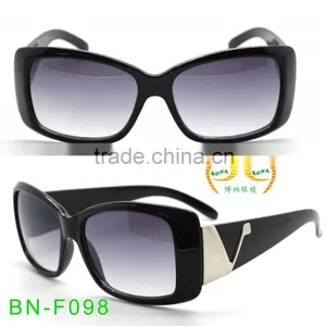 Metal Plastic Sunglass thumbnail-1