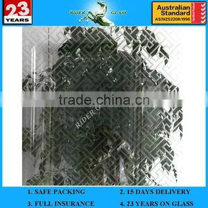 4 mm Patterned Glass thumbnail-1