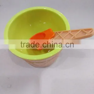 Novelty Plastic Ice Cream Cup With Spoon thumbnail-2