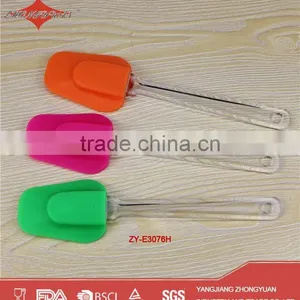 Newest Best Selling Silicone Spatula With Plastic Handle thumbnail-1
