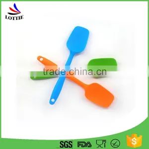 China Manufacturers FDA Grade Silicone Tools, Kitchenware Silicone Spatulas, Pastry Scraper thumbnail-1