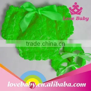 Wholesale Fashion Rosette Style Bloomer Set/ Baby Diapers thumbnail-6