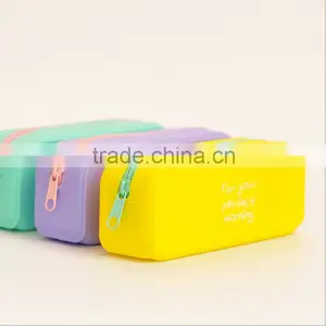 2016 Newest Gift Use and Pencil Bag Factory Supply Printed Logo Custom Silicone Pencil Case thumbnail-4