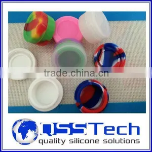 High Quality 7ml Customized Small Banana Cake Mould/ Oil Dab Wax Container/ Silicone Wax and Oil Container thumbnail-1